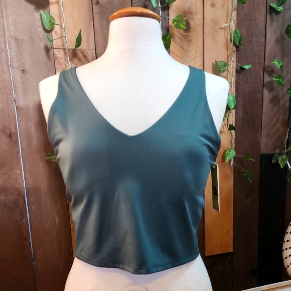 all in motion Tops - All In Motion Sports Bra Size XL